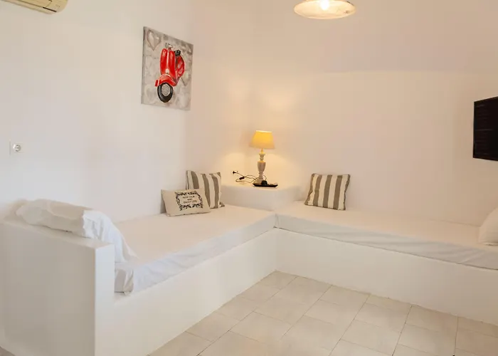 Aparthotel Fragoulis Village Parasporos