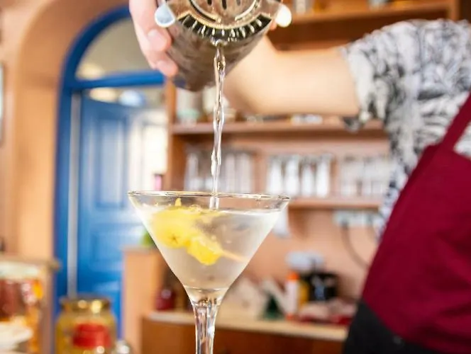 Fragoulis Village Aparthotel Parasporos