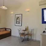 弗莱戈利斯村庄酒店 帕拉斯波罗斯