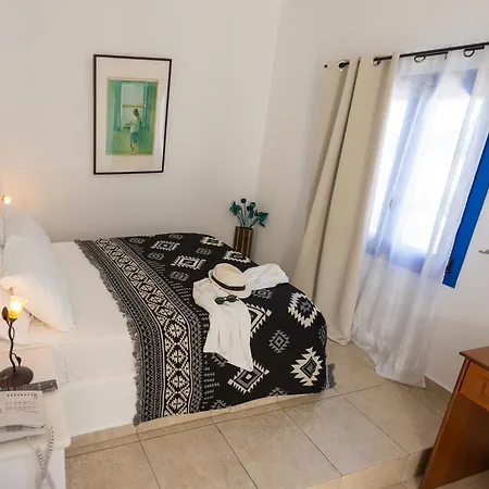 Fragoulis Village Ξενοδοχείο με διαμερίσματα 2*