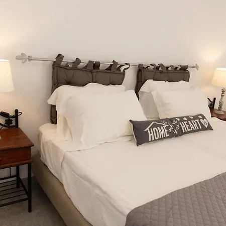 Fragoulis Village Ξενοδοχείο με διαμερίσματα 2*