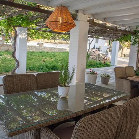 Fragoulis Village Apart-hotel 2*