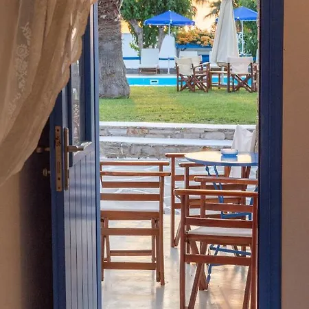 Fragoulis Village Parasporos