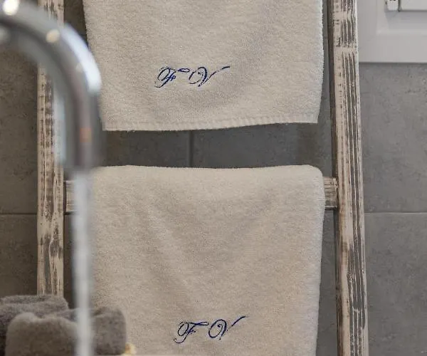 מלון דירות Fragoulis Village 4*