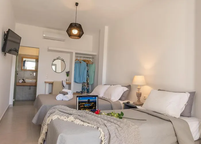 Fragoulis Village Parasporos